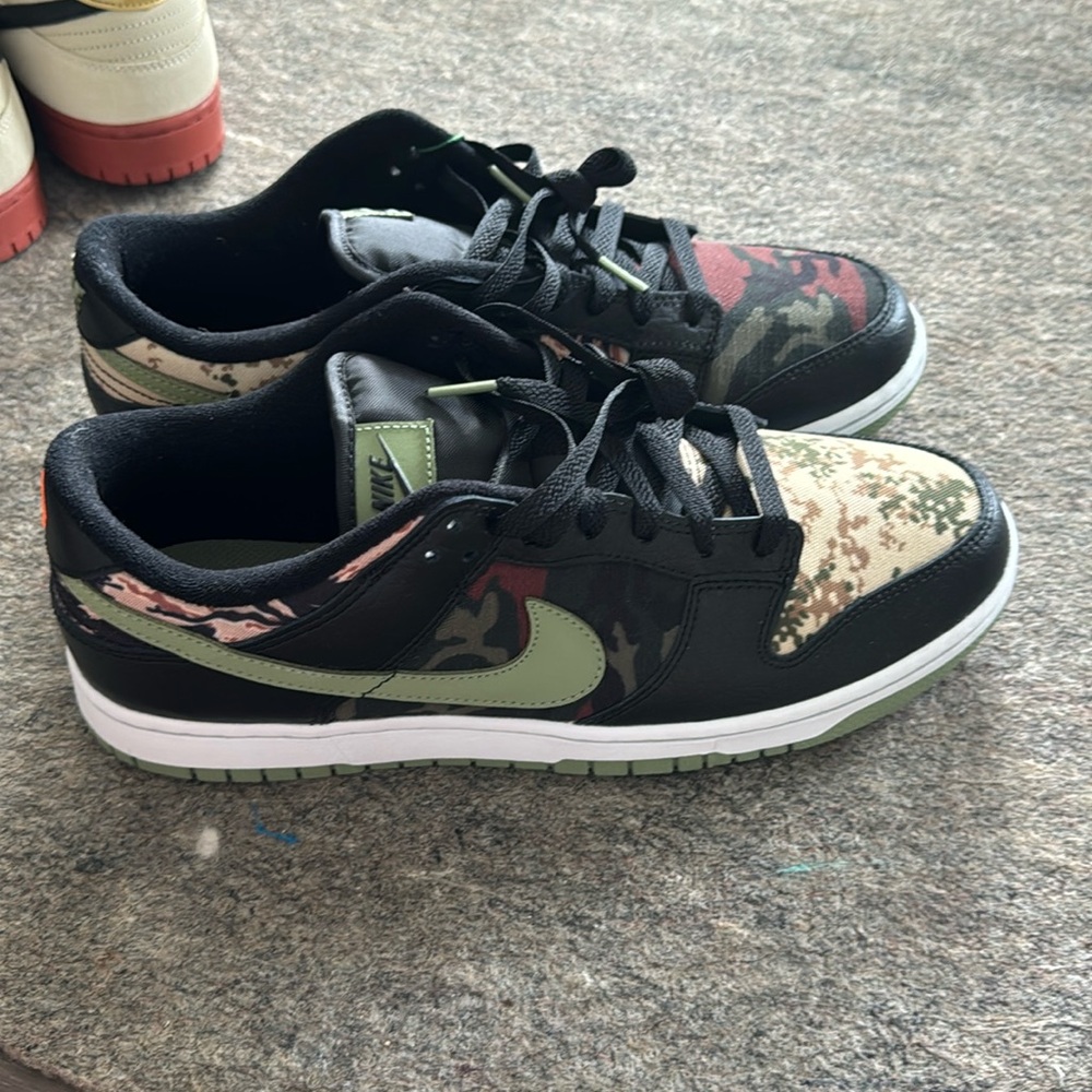 Nike dunk low